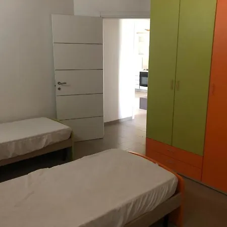 アパート Trilocale Con Cortile ブドーニ